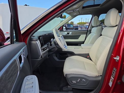 Certified 2024 Hyundai Santa Fe Limited AWD/4WD image 5