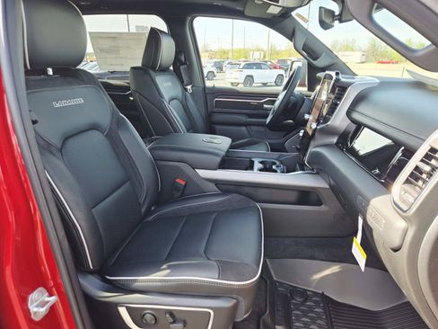 New 2026 RAM 1500 Laramie w/ Night Edition AWD/4WD image 17
