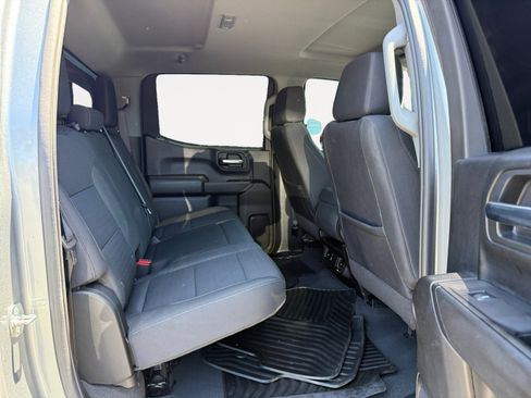 Used 2024 Chevrolet Silverado 1500 Custom w/ Dark Appearance Package RWD image 18