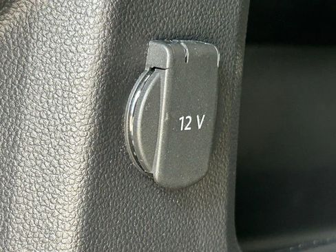 Used 2023 Volkswagen Atlas SE w/ Black Wheel Package image 58