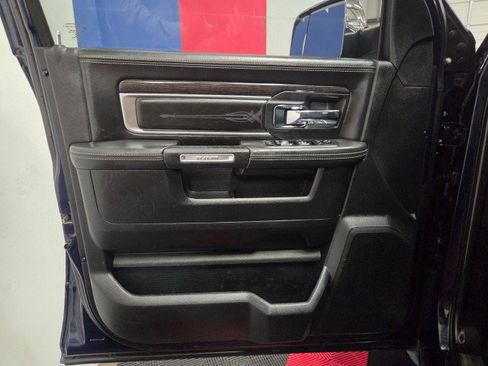 Used 2017 RAM 3500 Laramie Longhorn image 32