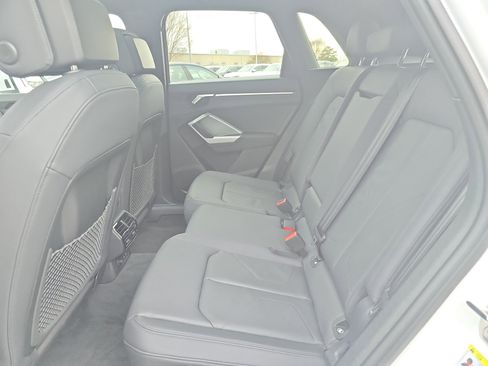 Certified 2025 Audi Q3 2.0T Premium w/ Convenience Package image 14