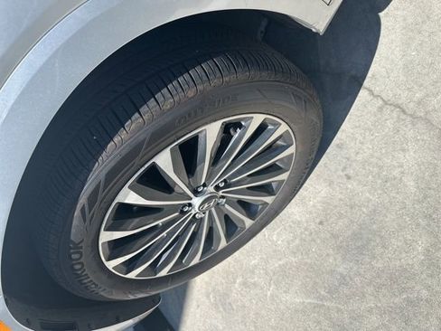 Used 2025 Hyundai Palisade Calligraphy AWD/4WD image 9