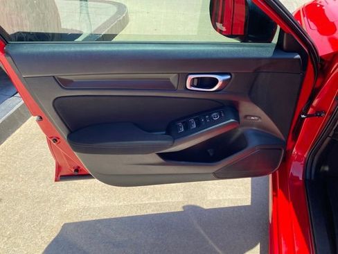 Used 2024 Honda Civic Sport image 13