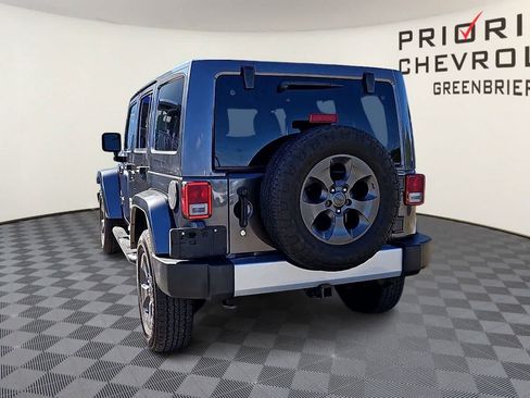 Used 2014 Jeep Wrangler Unlimited Sahara w/ Connectivity Group AWD/4WD image 7