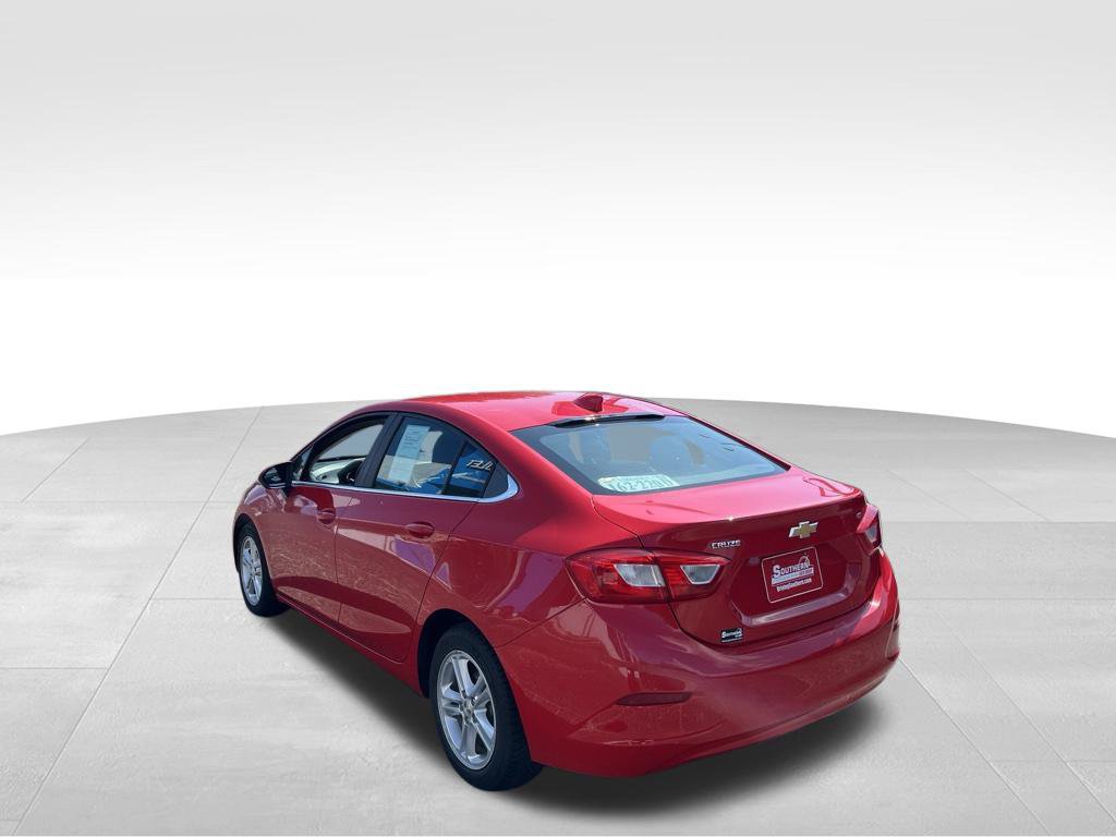Used 2016 Chevrolet Cruze LT FWD image 6