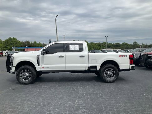 Used 2024 Ford F250 Limited w/ FX4 Off-Road Package AWD/4WD image 8