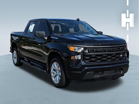 Used 2023 Chevrolet Silverado 1500 Custom RWD image 1