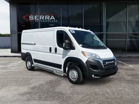 Used 2025 RAM ProMaster 2500 w/ U-Haul Equipment Group FWD image 7