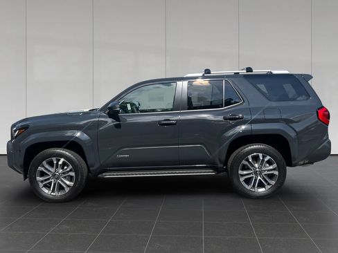 Used 2026 Toyota 4Runner Limited AWD/4WD image 2