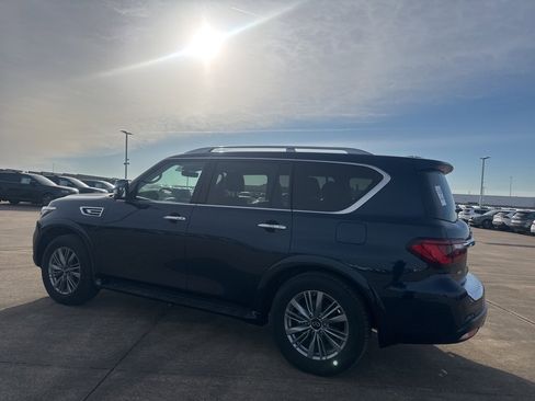 Used 2024 INFINITI QX80 Luxe image 12