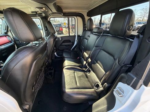 Certified 2020 Jeep Gladiator Rubicon image 19