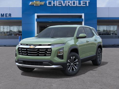 New 2026 Chevrolet Equinox LT w/ Convenience Package II image 6