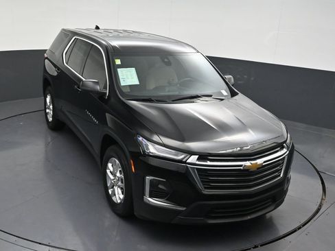 Used 2023 Chevrolet Traverse LS FWD image 26