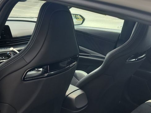 Used 2023 Hyundai Elantra N FWD image 12