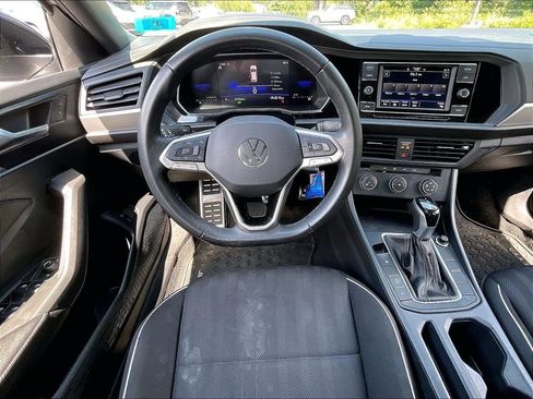 Used 2023 Volkswagen Jetta Sport FWD image 16