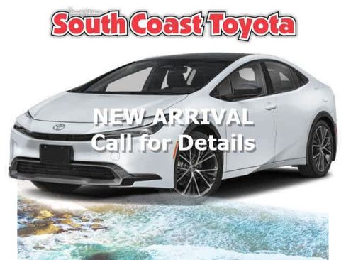 Used 2024 Toyota Prius XLE FWD image 1