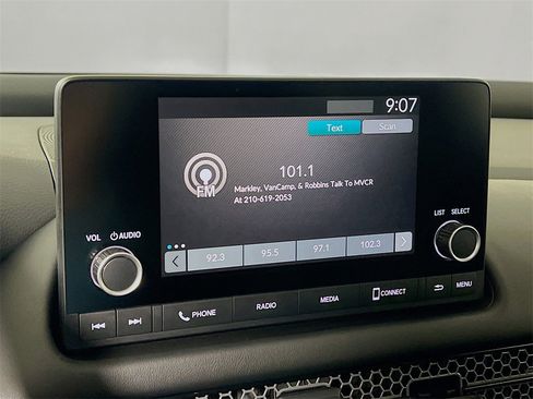 Used 2024 Honda HR-V Sport image 14