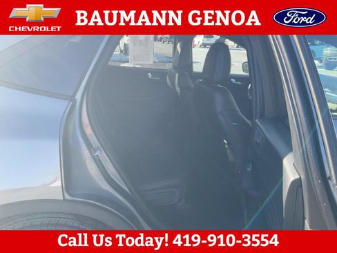 Used 2026 Ford Escape ST-Line w/ Cold Weather Package AWD/4WD image 14