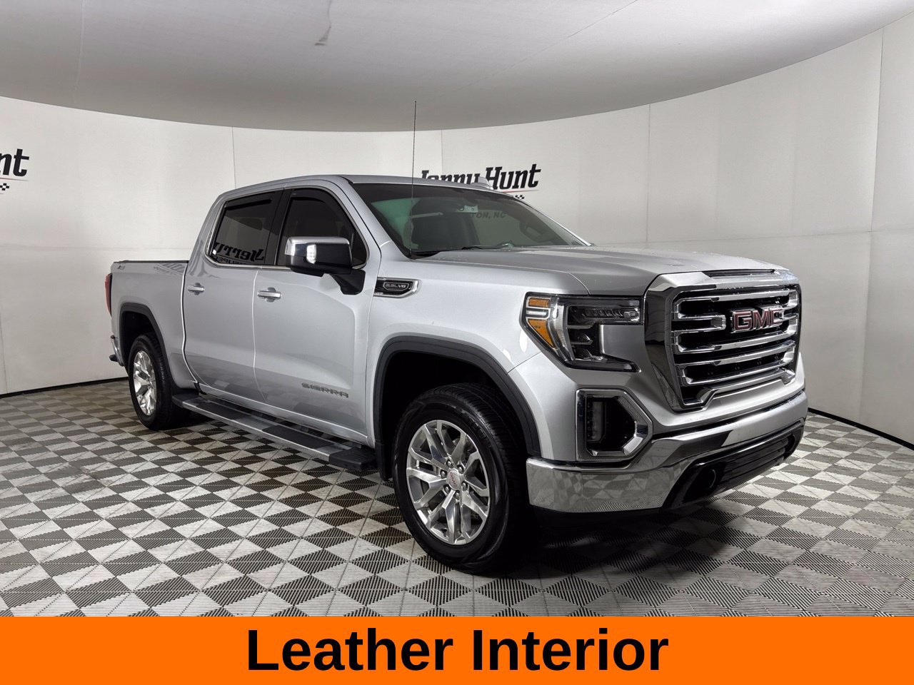Used 2019 GMC Sierra 1500 SLT w/ SLT Premium Package AWD/4WD image 4