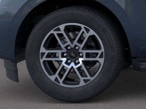 New 2025 Ford Expedition Active image 65