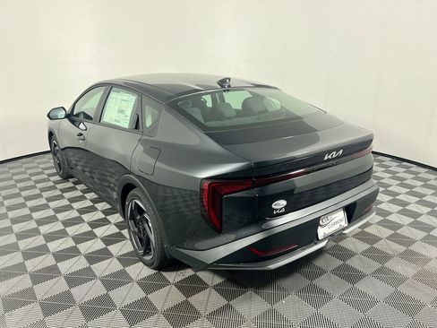 New 2025 Kia K4 EX image 6