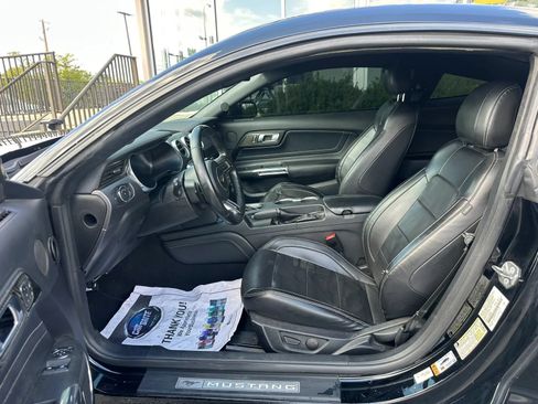 Used 2020 Ford Mustang GT Premium w/ Equipment Group 401A RWD image 9