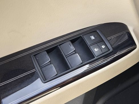 Used 2020 Lexus GX 460 Premium AWD/4WD image 28