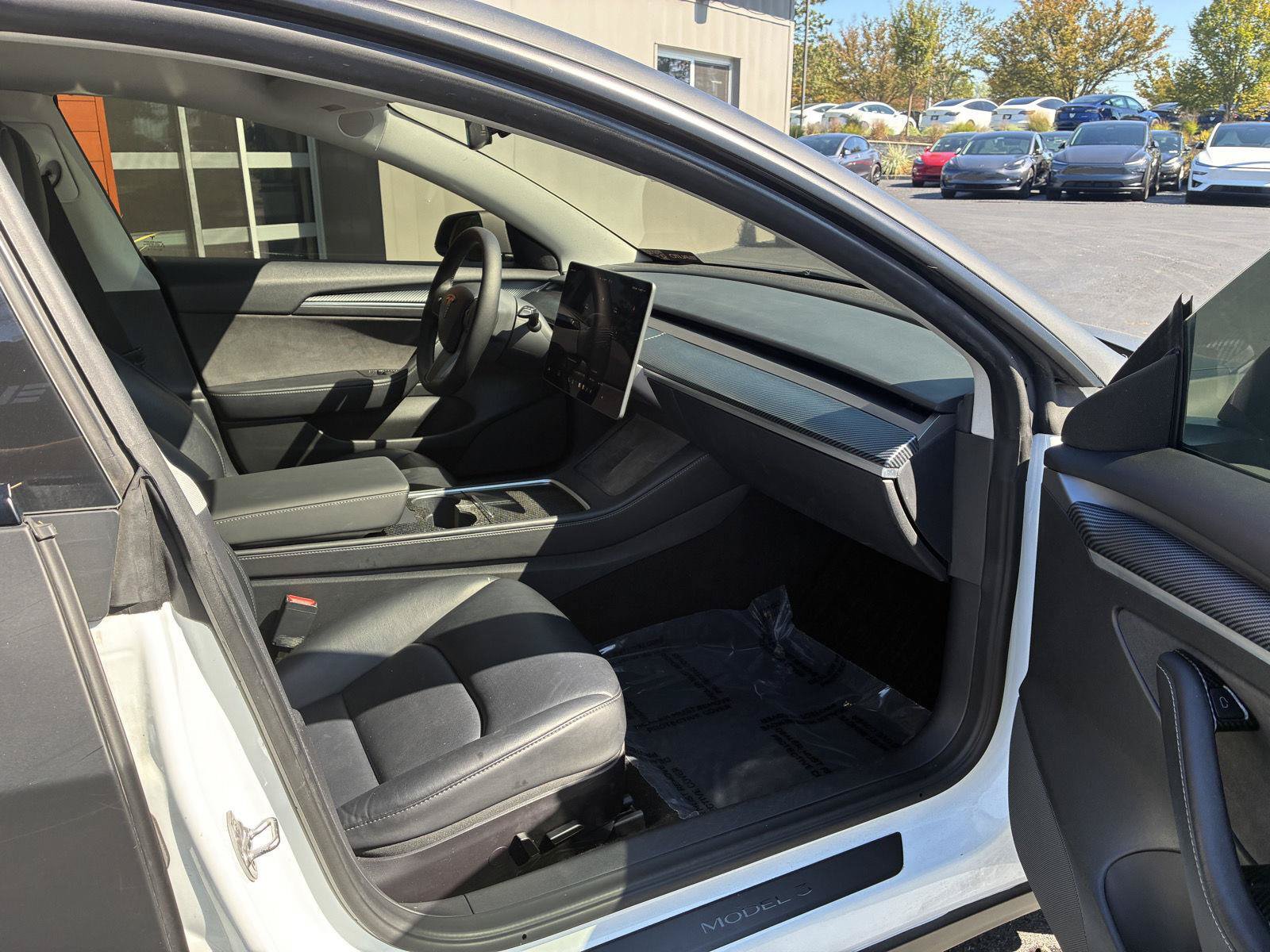 Used 2022 Tesla Model 3 Long Range AWD/4WD image 14