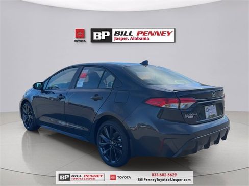 New 2026 Toyota Corolla SE image 3