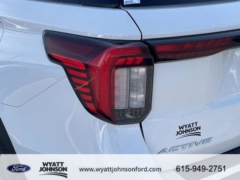 New 2026 Ford Explorer Active AWD/4WD image 10