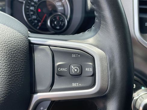 Used 2023 RAM 2500 Big Horn w/ Night Edition AWD/4WD image 18