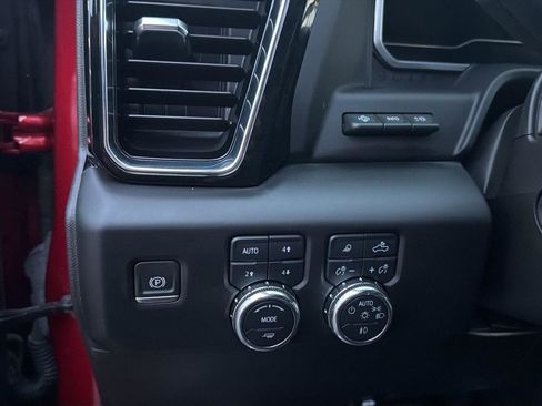 Used 2024 GMC Sierra 1500 Denali w/ Denali Reserve Package image 13