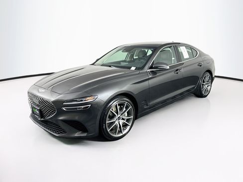 Used 2025 Genesis G70 2.5T RWD image 3