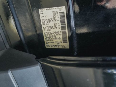 Used 2021 Nissan Rogue SV image 39