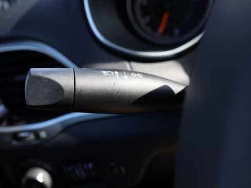 Used 2020 Jeep Cherokee High Altitude image 18