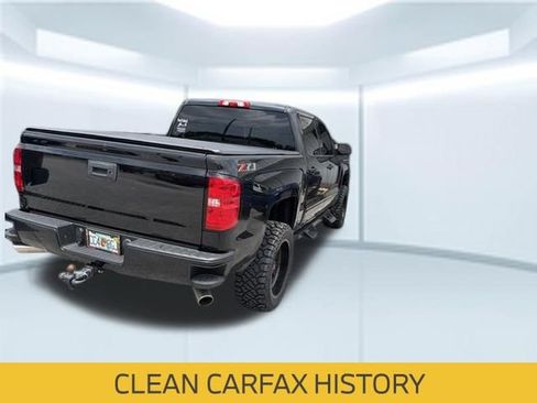 Used 2018 Chevrolet Silverado 1500 LT w/ All Star Edition AWD/4WD image 3