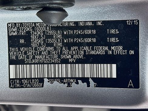 Used 2016 Toyota Highlander XLE AWD/4WD image 36