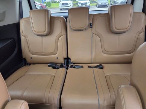 Certified 2025 INFINITI QX80 Sensory w/ Exterior Package AWD/4WD image 14