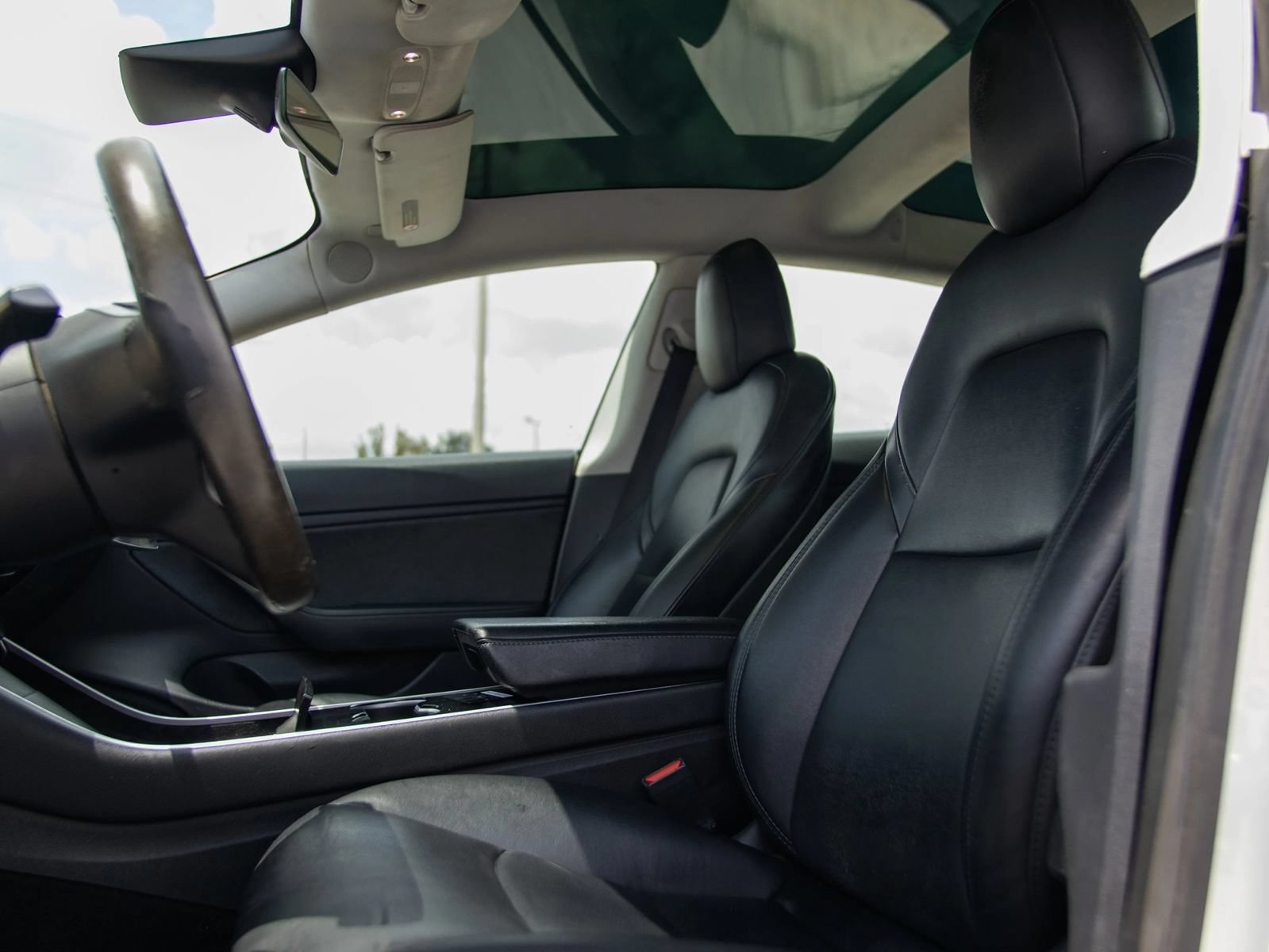 Used 2020 Tesla Model 3 Long Range AWD/4WD image 19