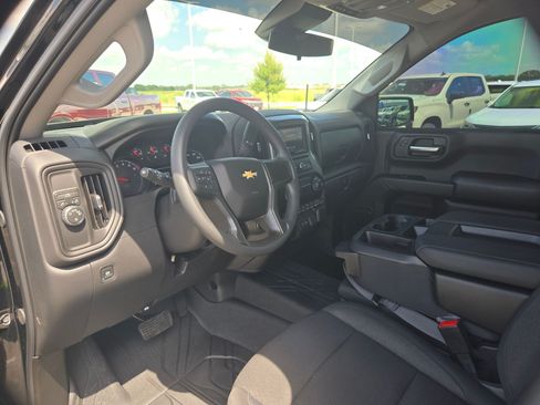 Used 2026 Chevrolet Silverado 1500 Custom RWD image 11
