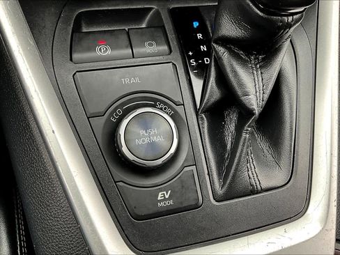 Used 2019 Toyota RAV4 Limited w/ Limited Grade Weather Package image 35