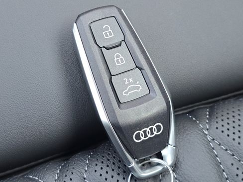 New 2026 Audi SQ5 Premium Plus AWD/4WD image 28