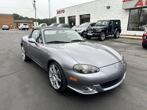 Used 2004 MAZDA MX-5 Miata MAZDASPEED RWD image 3