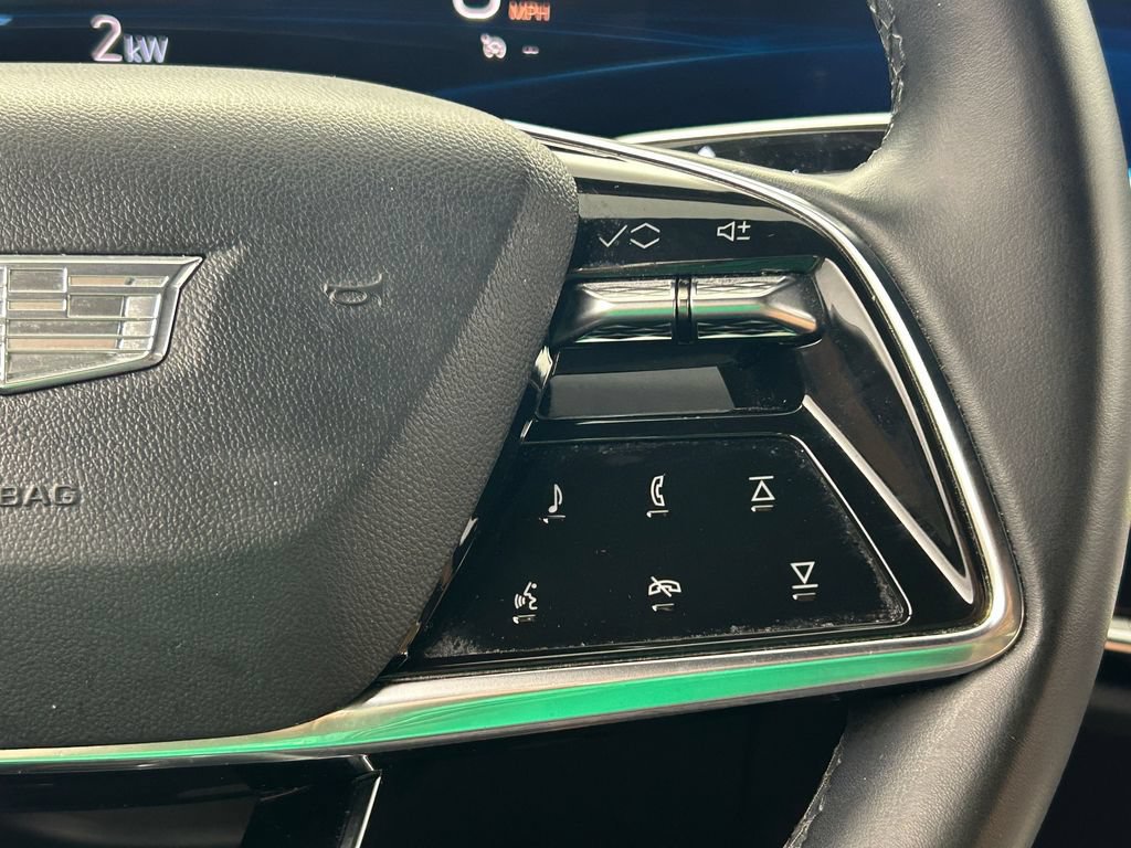 Used 2024 Cadillac Lyriq Tech RWD image 36