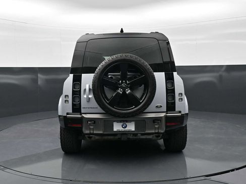 Used 2022 Land Rover Defender 110 X AWD/4WD image 6