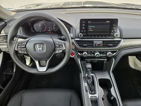 Used 2019 Honda Accord LX image 6