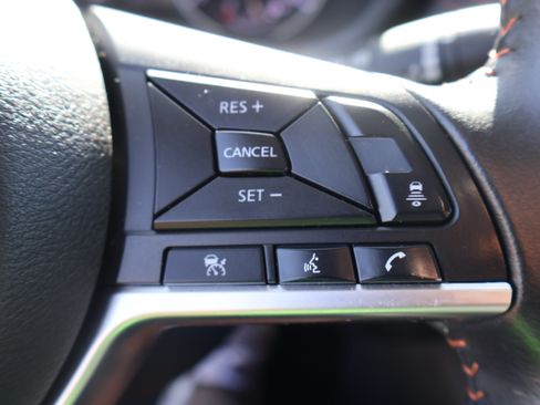 Used 2024 Nissan Sentra SR FWD image 29