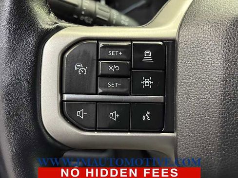 Used 2023 Ford Expedition Limited image 45