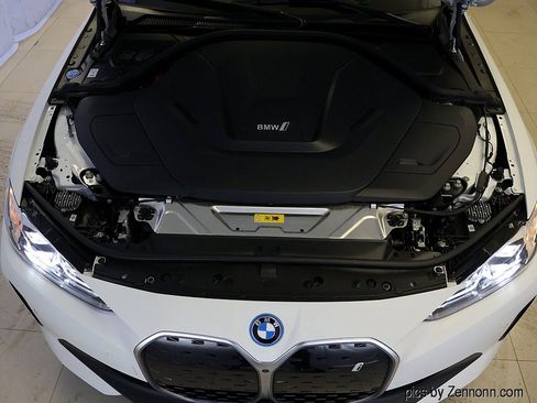 Used 2023 BMW i4 eDrive35 w/ Premium Package RWD image 38